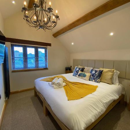 Colerne Folly Cottage & The Old Forge מראה חיצוני תמונה