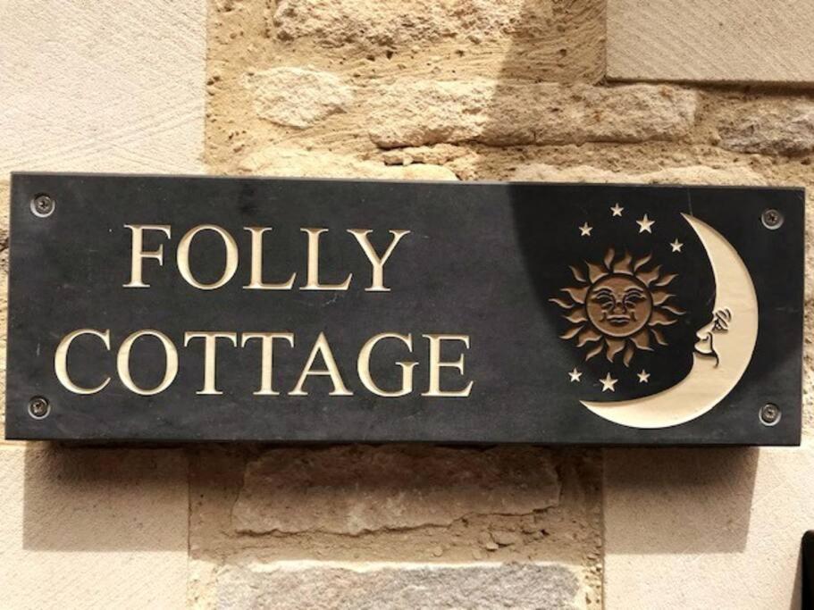 Colerne Folly Cottage & The Old Forge מראה חיצוני תמונה